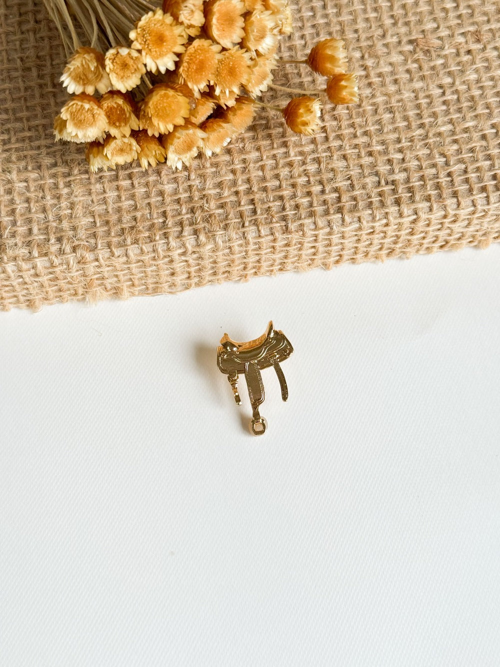 Broche-Sela